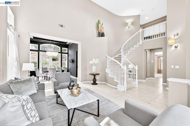 752 Troun Way, Livermore, CA 94551