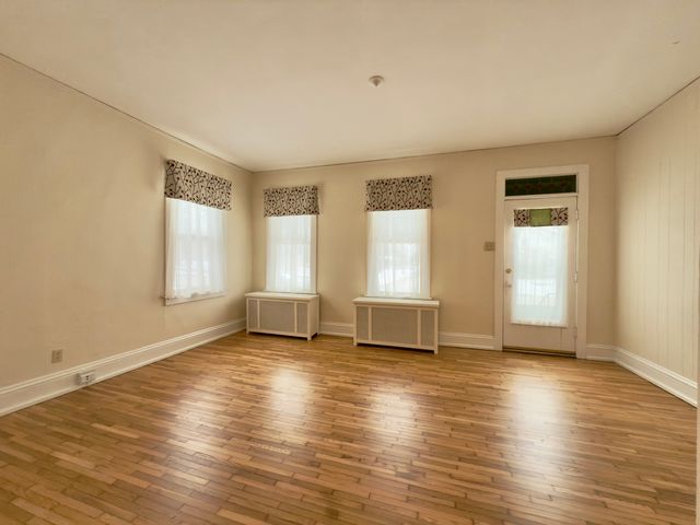 717 Warner Avenue, Lemont, IL 60439