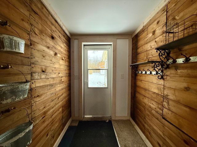 717 Warner Avenue, Lemont, IL 60439