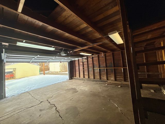 717 Warner Avenue, Lemont, IL 60439