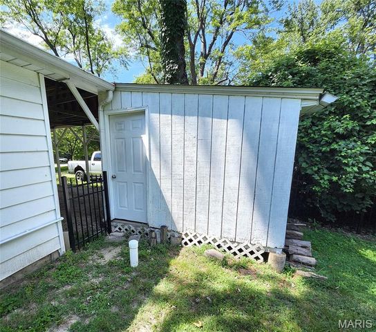 108 EDDING Lane, Fairview Heights, IL 62208