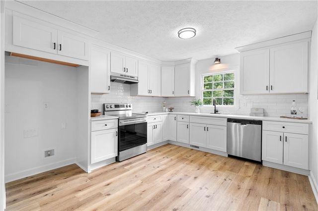 65 Heritage Circle, Mcdonough, GA 30253