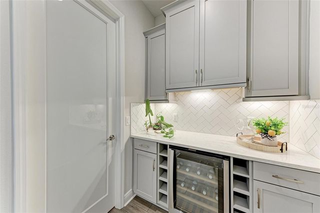 17725 ROOST PLACE, Lakewood Ranch, FL 34211
