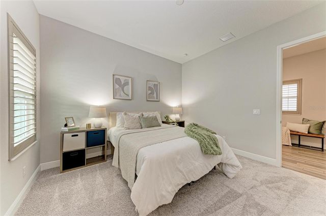 17725 ROOST PLACE, Lakewood Ranch, FL 34211