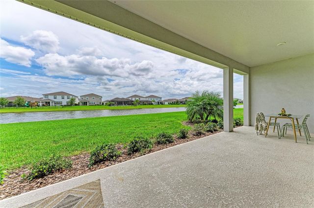 17725 ROOST PLACE, Lakewood Ranch, FL 34211