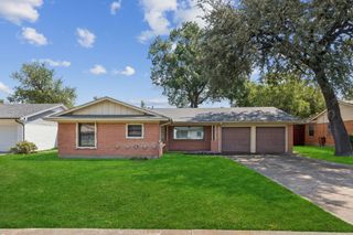 10916 Wyatt Street, Dallas, TX 75218