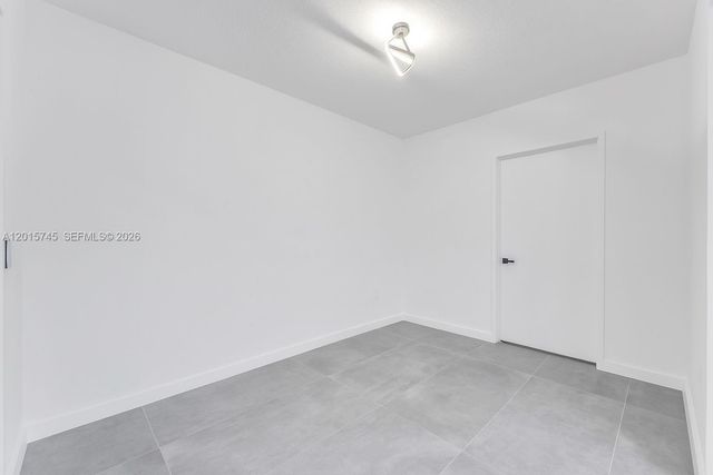 300 Sunny Isles Blvd 4-905, Sunny Isles Beach, FL 33160