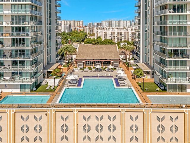 300 Sunny Isles Blvd 4-905, Sunny Isles Beach, FL 33160