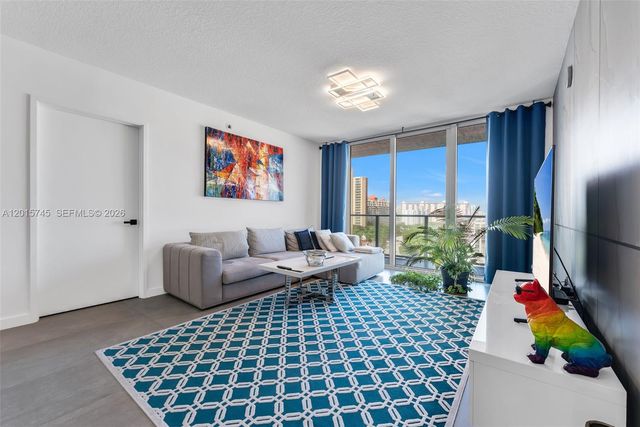 300 Sunny Isles Blvd 4-905, Sunny Isles Beach, FL 33160