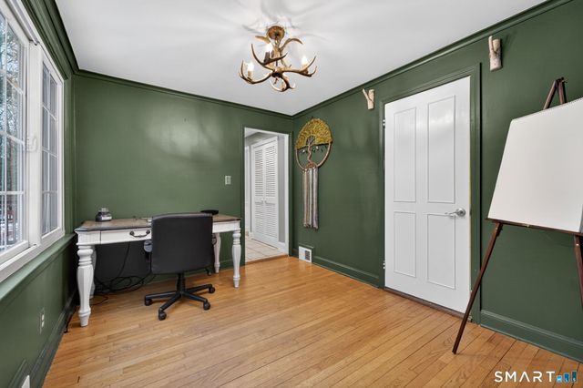 7 Grimes Brook Place, Simsbury, CT 06070