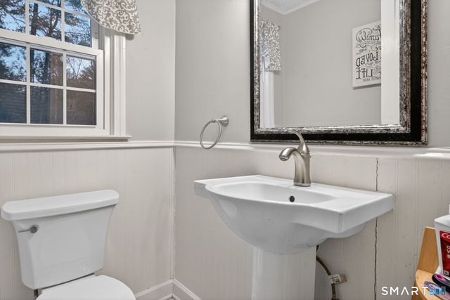 7 Grimes Brook Place, Simsbury, CT 06070