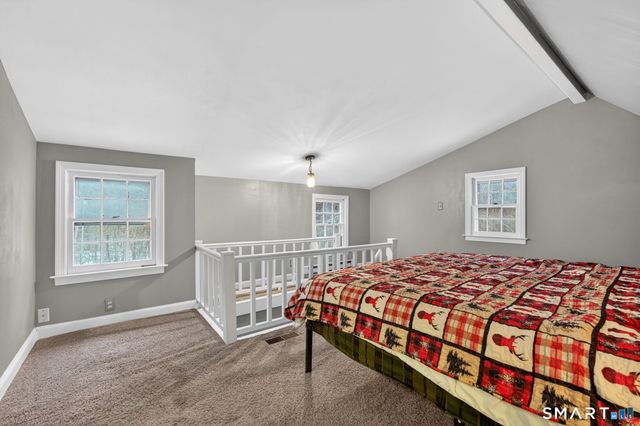 7 Grimes Brook Place, Simsbury, CT 06070