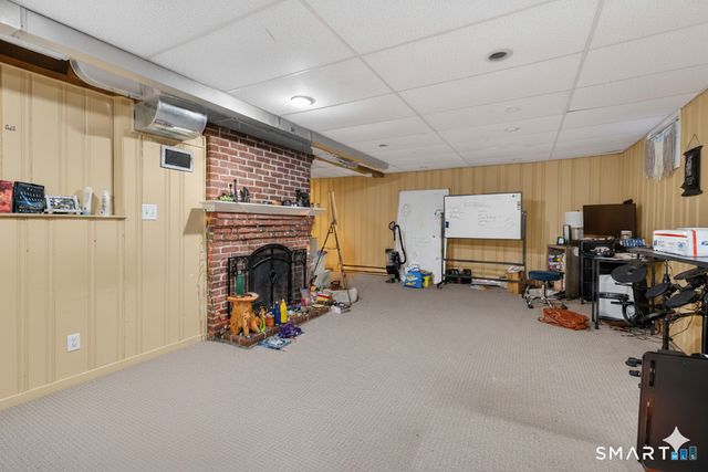 7 Grimes Brook Place, Simsbury, CT 06070