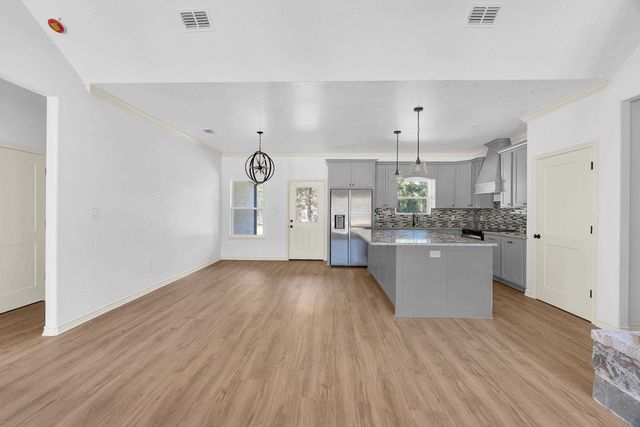 212 Lexington, Big Sandy, TX 75755