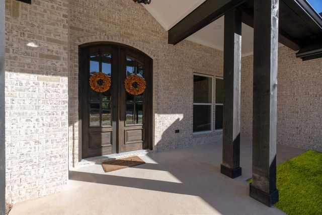 212 Lexington, Big Sandy, TX 75755