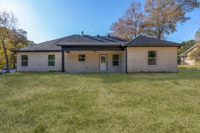 212 Lexington, Big Sandy, TX 75755