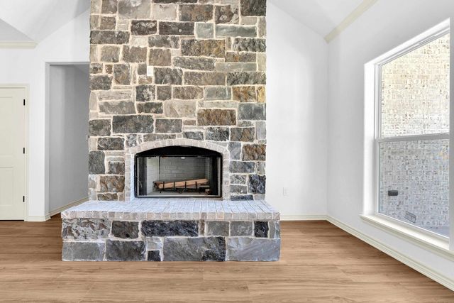 212 Lexington, Big Sandy, TX 75755