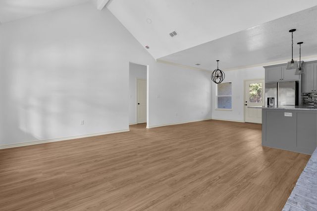 212 Lexington, Big Sandy, TX 75755