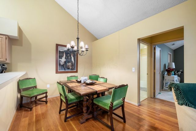 3839 Orchard Way, Powell, OH 43065