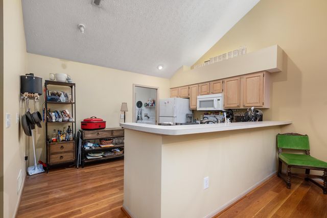 3839 Orchard Way, Powell, OH 43065