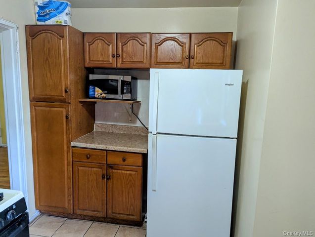 57-10 Junction Blvd 4G, Elmhurst, NY 11373