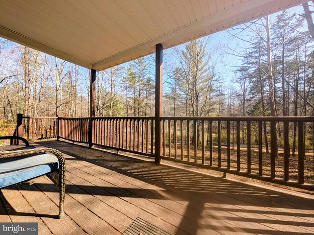 271 RAMBLING RD, Ruckersville, VA 22968