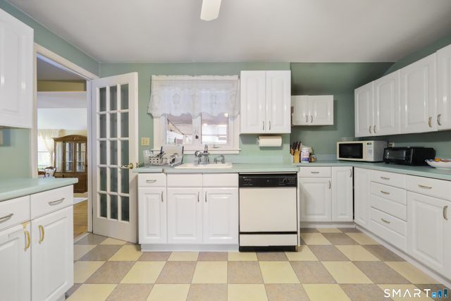 249 Wheeler Park Avenue, Fairfield, CT 06825