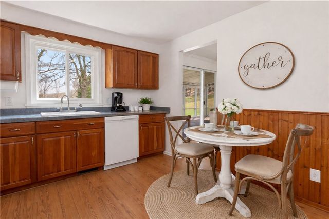 195 Cline Road, Farmington, NY 14564
