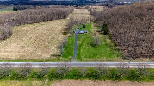 195 Cline Road, Farmington, NY 14564