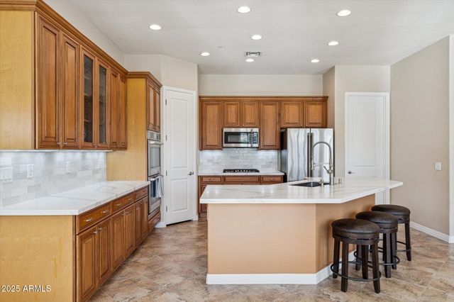 9915 E JENSEN Street, Mesa, AZ 85207