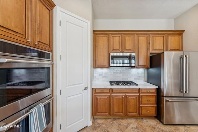 9915 E JENSEN Street, Mesa, AZ 85207