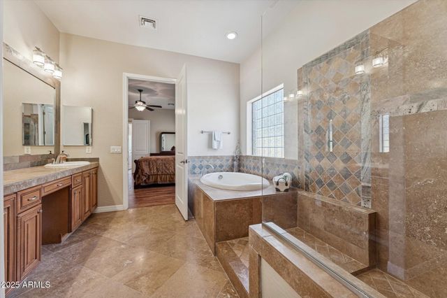 9915 E JENSEN Street, Mesa, AZ 85207