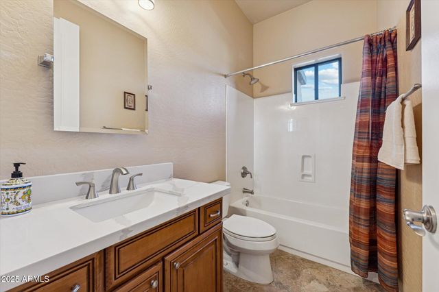 9915 E JENSEN Street, Mesa, AZ 85207