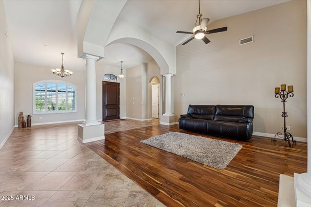 9915 E JENSEN Street, Mesa, AZ 85207