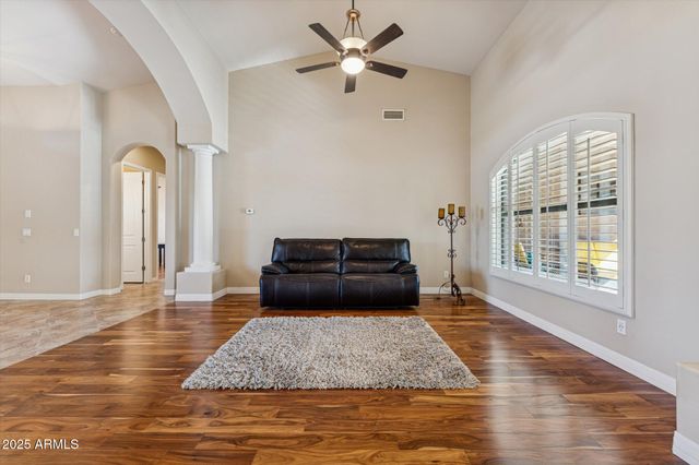 9915 E JENSEN Street, Mesa, AZ 85207