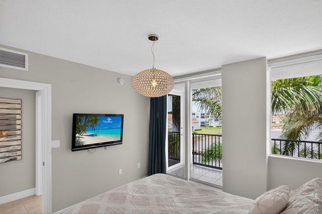 2700 N Federal Highway 409, Boynton Beach, FL 33435