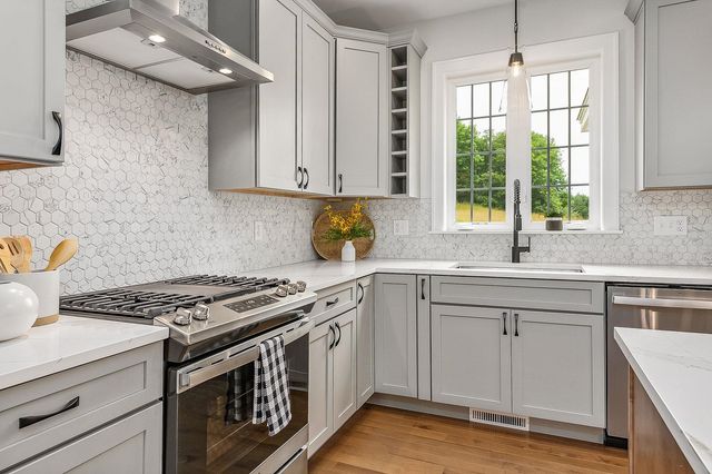 226 Oak Street, Dover, NH 03820