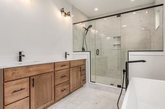 226 Oak Street, Dover, NH 03820