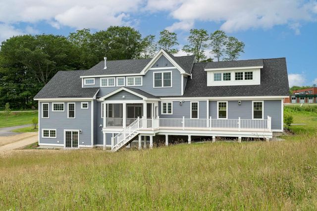 226 Oak Street, Dover, NH 03820