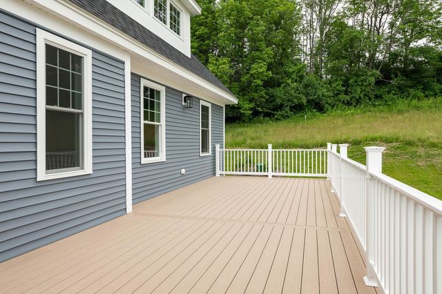 226 Oak Street, Dover, NH 03820