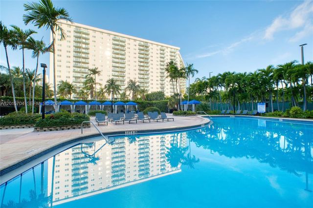 19370 Collins Ave 826, Sunny Isles Beach, FL 33160