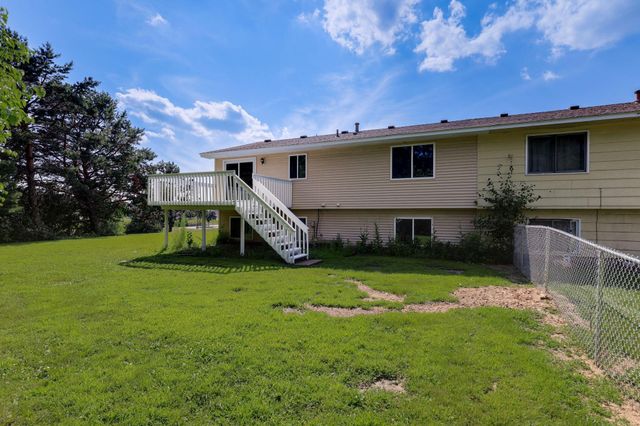 2515 Royals Drive, Minnetonka, MN 55305