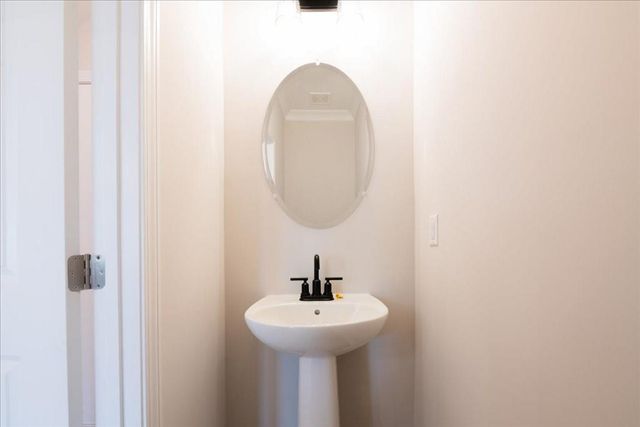 246 Admor Lane, Acworth, GA 30102