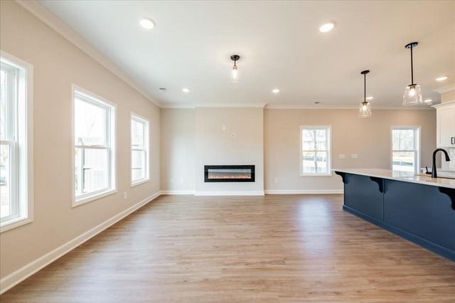 246 Admor Lane, Acworth, GA 30102