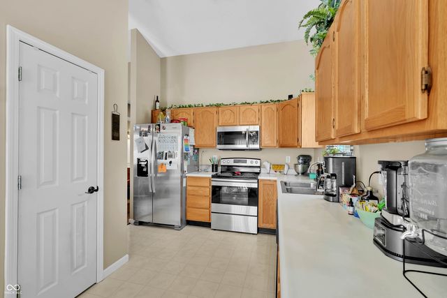 1779 Whisperwood Trail, Danville, IN 46122