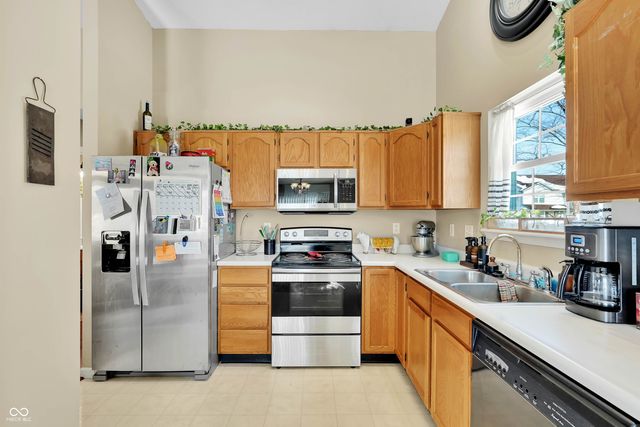 1779 Whisperwood Trail, Danville, IN 46122