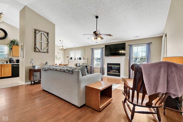 1779 Whisperwood Trail, Danville, IN 46122