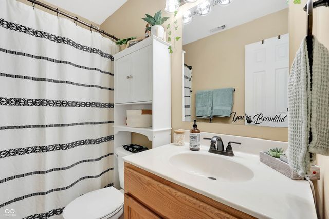 1779 Whisperwood Trail, Danville, IN 46122