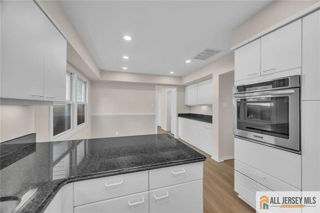 11 Midsummer Drive, Old Bridge, NJ 08857