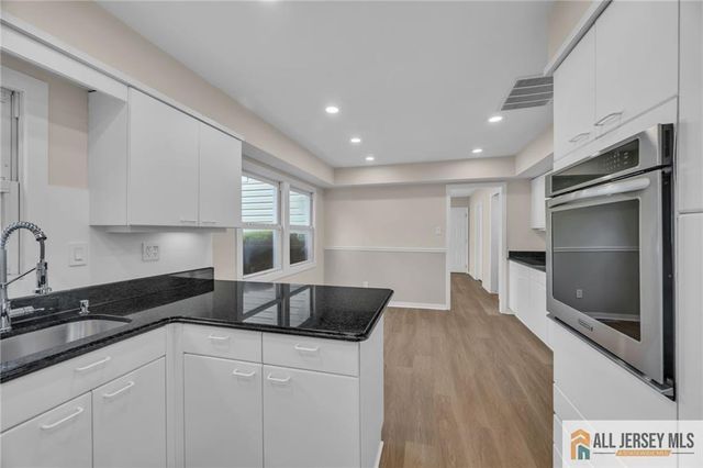 11 Midsummer Drive, Old Bridge, NJ 08857